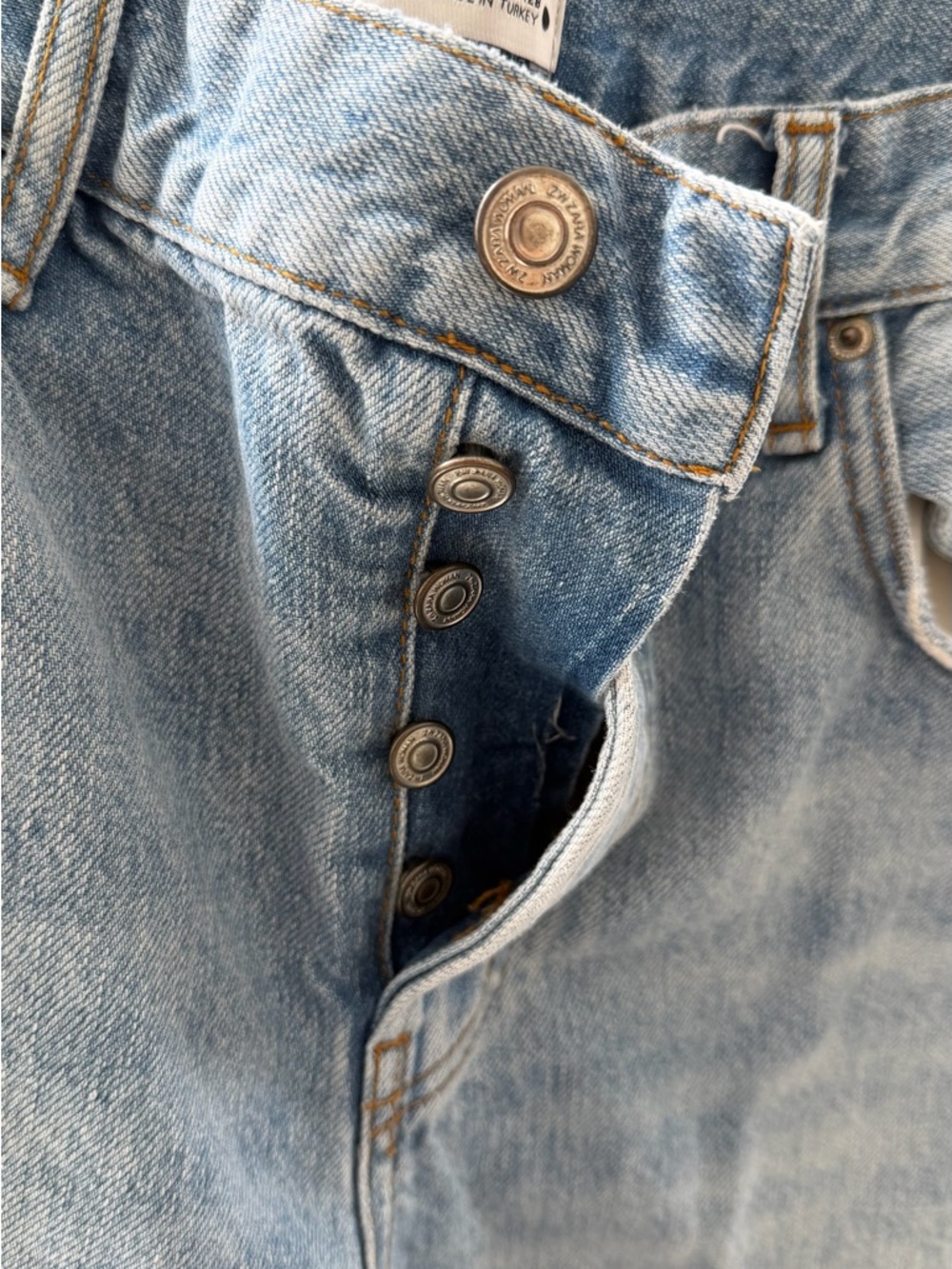 Zara Light Wash Button-Fly Straight Jeans - Picture 4 of 4
